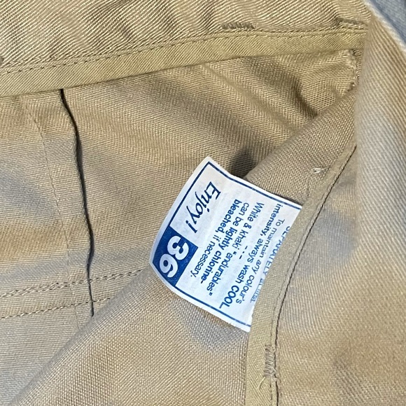 NWOT Tilley Endurables cargo pants - Picture 9 of 11